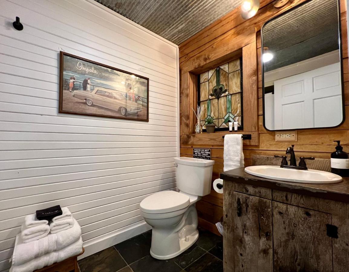 Glass Cabin Eureka Springs Ngoại thất bức ảnh