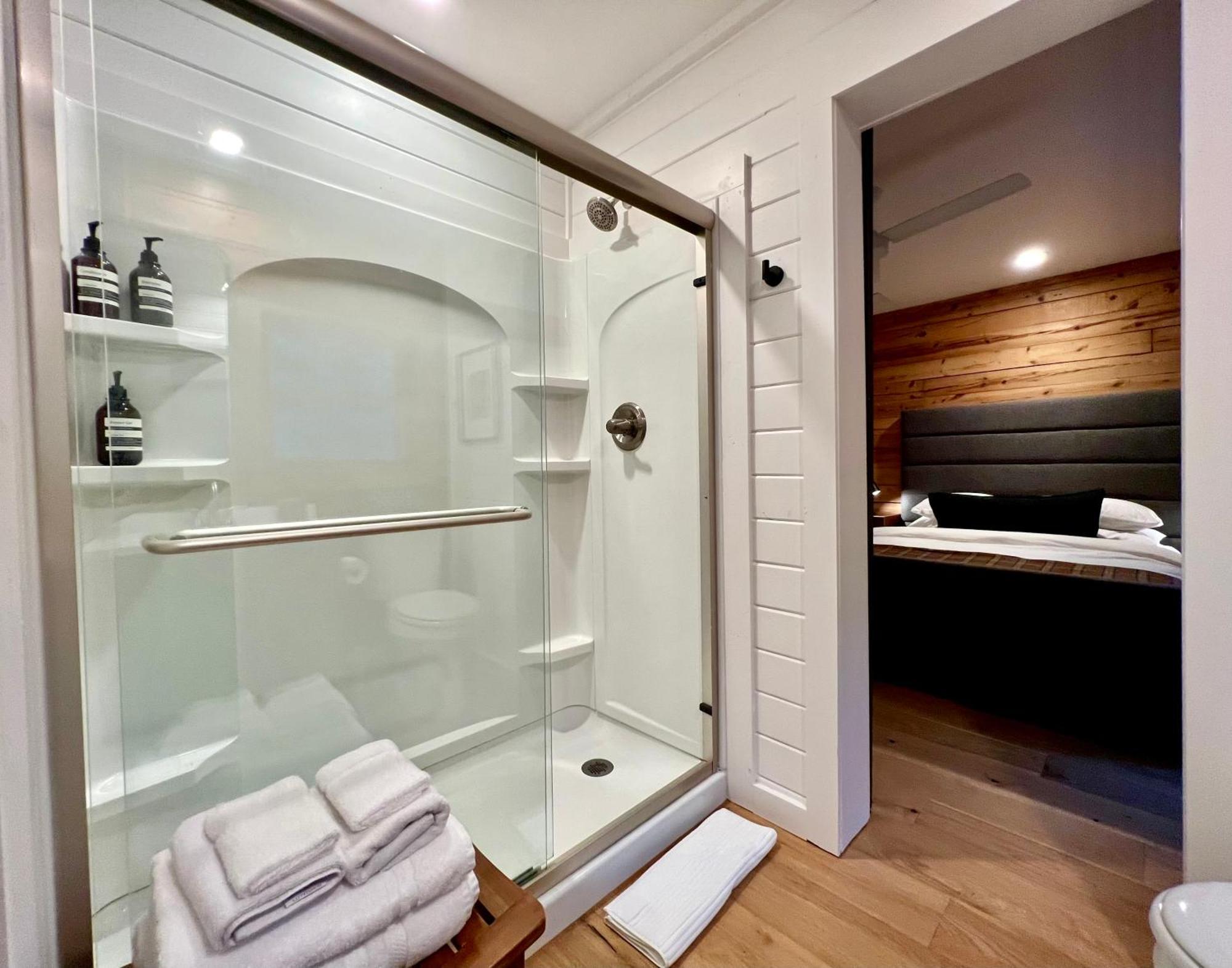 Glass Cabin Eureka Springs Ngoại thất bức ảnh