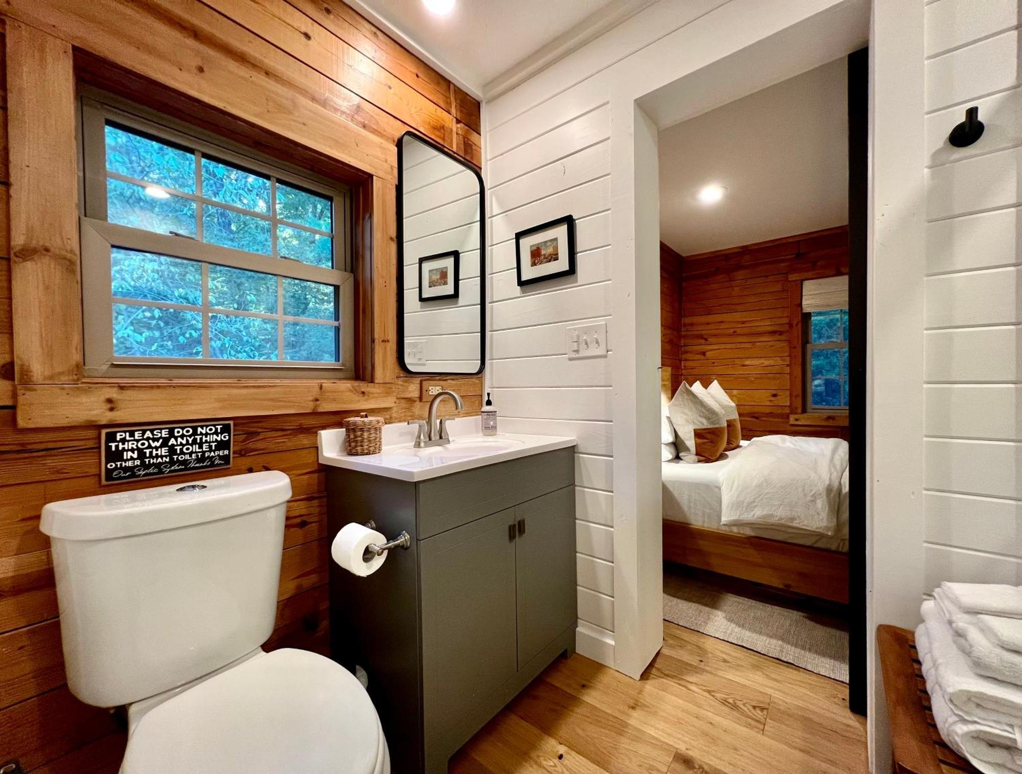 Glass Cabin Eureka Springs Ngoại thất bức ảnh